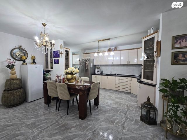 דירה, רבי עקיבא, מרכז העיר, לוד