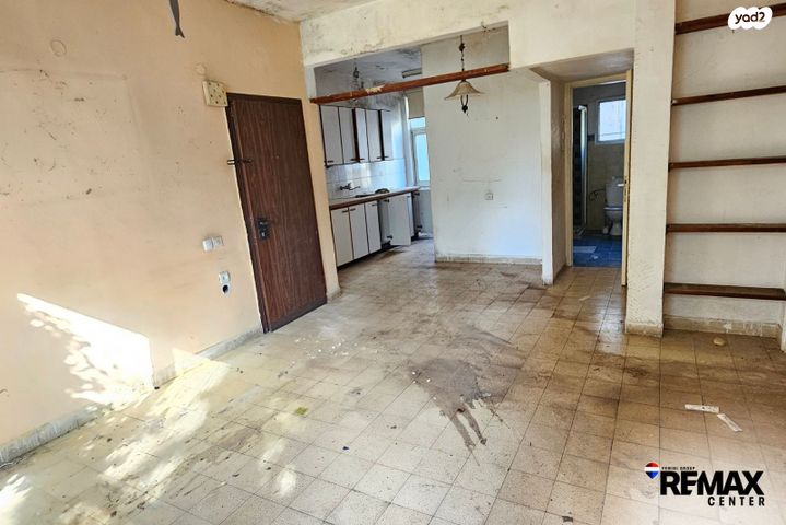 דירה, הרא"ה, אזור הבילויים, רמת גן