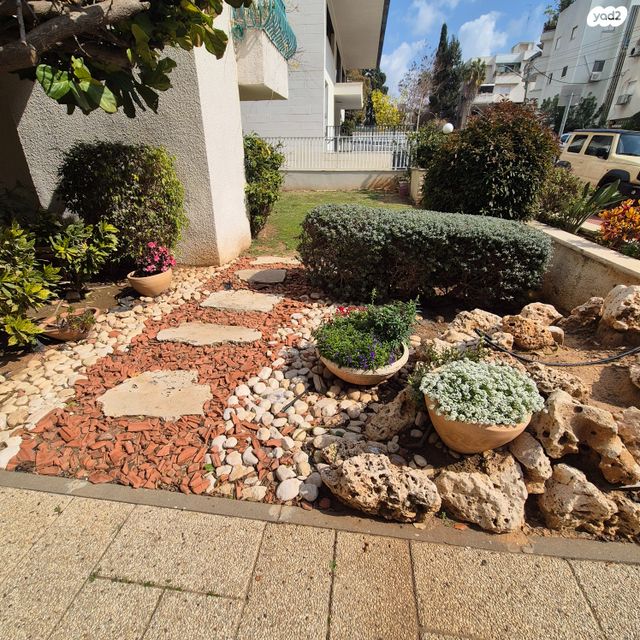 דירה, ב' / צפון מערב העיר, רחובות