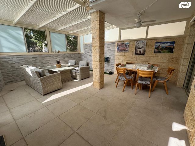 דו משפחתי, מבצע בן עמי, רמת רבין, כרמיאל