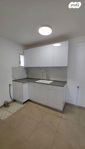 דירה, אברהם אבינו, שכונה ד', באר שבע