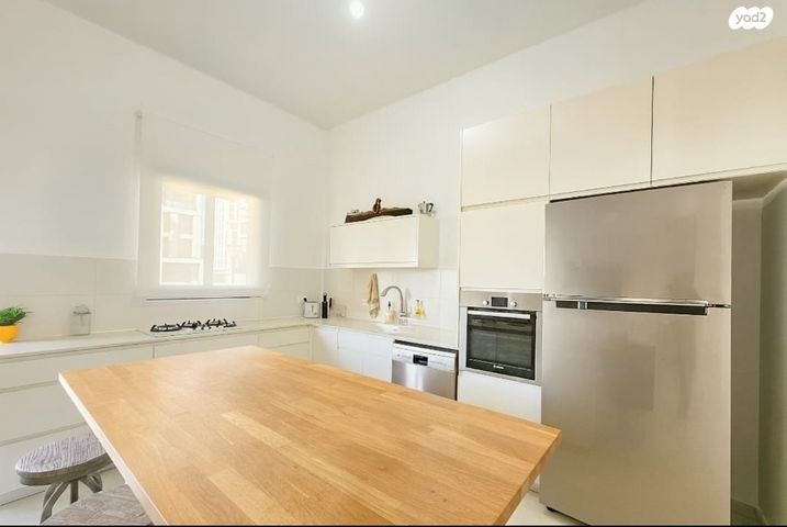 דירה, אילות השדה, אור ים, אור עקיבא