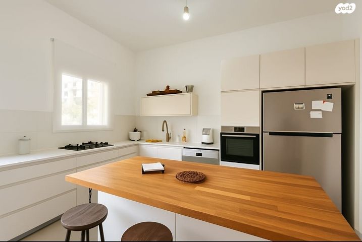 דירה, אילות השדה, אור ים, אור עקיבא