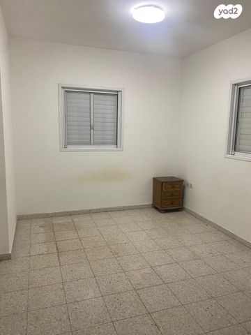 דירה, ב' / צפון מערב העיר, רחובות