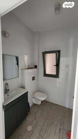 דירת גן, קרני שומרון