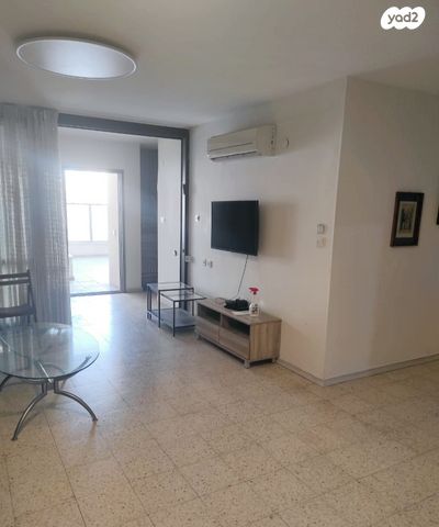 דירה, האורים, כפר גנים א, פתח תקווה