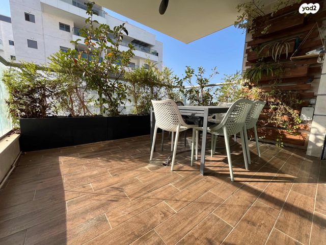 דירה, כפר סבא הירוקה, כפר סבא