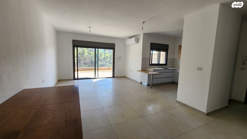 דירת גן, קרני שומרון