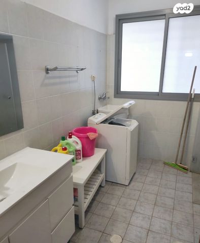 דירה, האורים, כפר גנים א, פתח תקווה