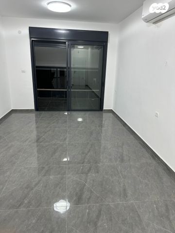 דירה, הנביאים 11, הנביאים, בת ים