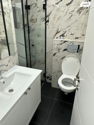 דירה, הנביאים 11, הנביאים, בת ים