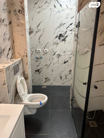 דירה, הנביאים 11, הנביאים, בת ים