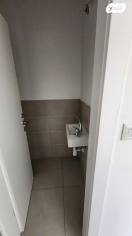 דירת גן, קרני שומרון