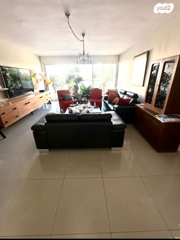 דירה, שדרות לוי אשכול 24, תכנית ל', למד, תל אביב יפו