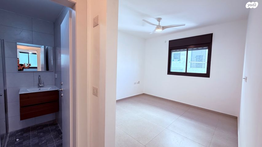 דירה, מגיני נגבה 2, הרצליה