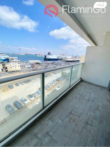 דירה, הנמל 42, חיפה