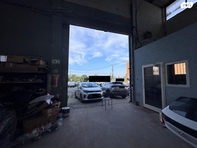 מבני תעשיה, פרדס חנה כרכור