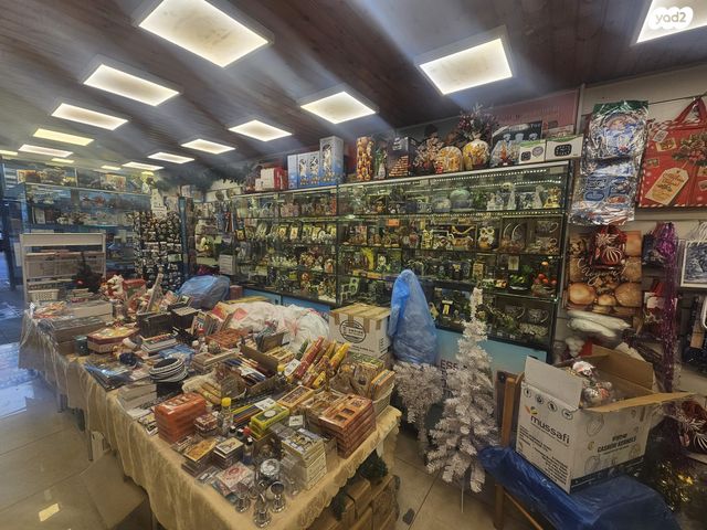 חנויות/ שטח מסחרי, בלפור 39, הגבול רוטשילד, בת ים