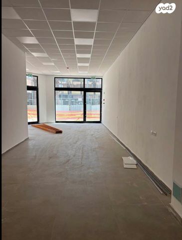 משרדים, נווה גנים, קרית מוצקין