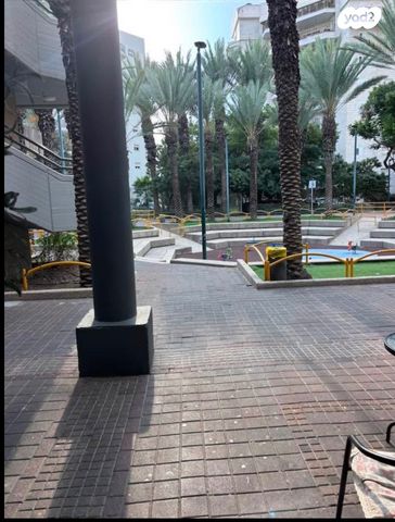 משרדים, נווה גנים, קרית מוצקין