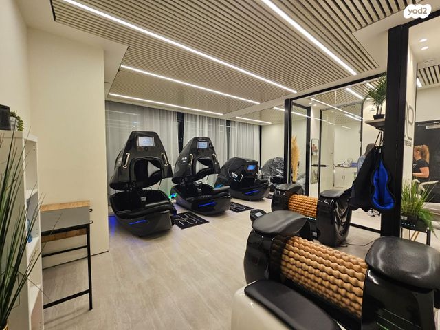 משרדים, שושנה דמארי, משכנות האומנים, קרית מוצקין