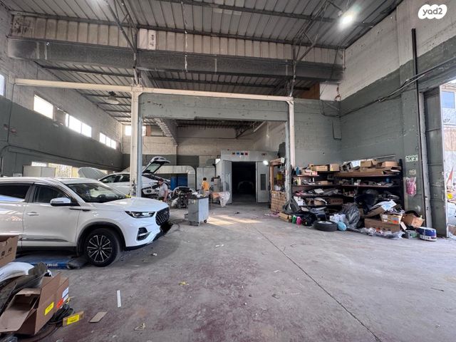 מבני תעשיה, פרדס חנה כרכור