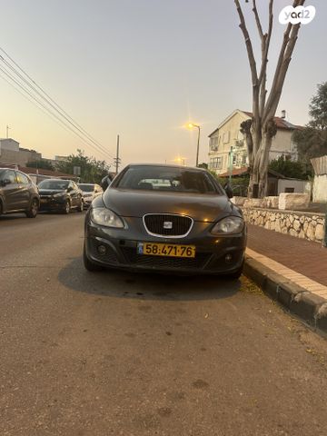מודעת רכב סיאט לאון
