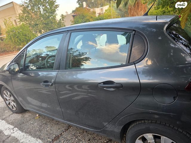 מודעת רכב פיג'ו 208