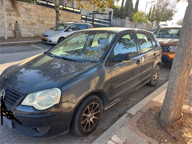 פולקסווגן פולו 