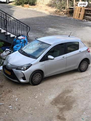 מודעת רכב טויוטה יאריס