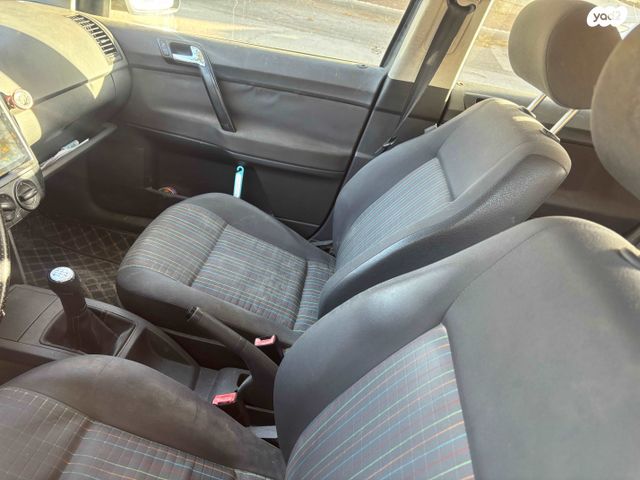 פולקסווגן פולו 