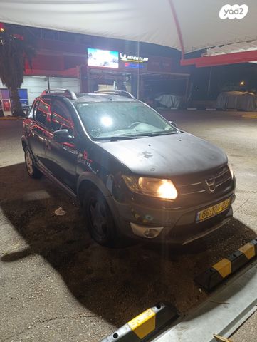 דאצ'יה סנדרו