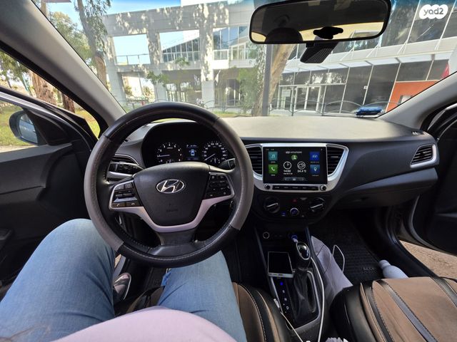 יונדאי אקסנט i25