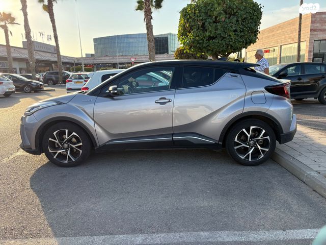 טויוטה C-HR