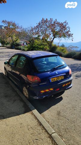 מודעת רכב פיג'ו 206