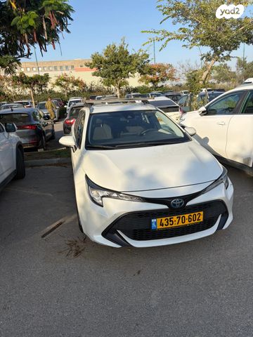 טויוטה קורולה