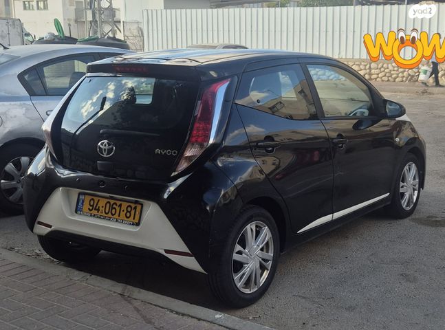 טויוטה אייגו