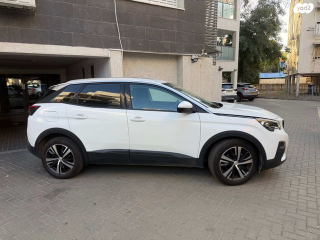 מודעת רכב פיג'ו 3008