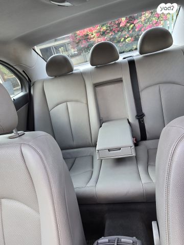 מרצדס-בנץ E-class