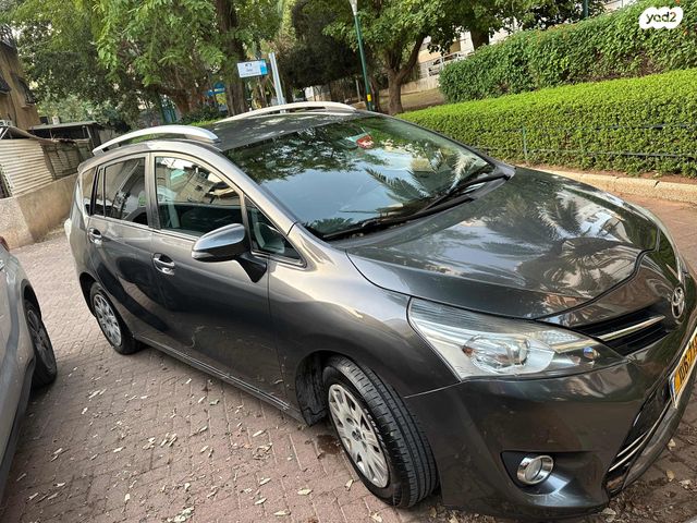 טויוטה ורסו