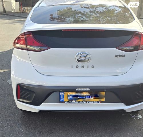 יונדאי איוניק