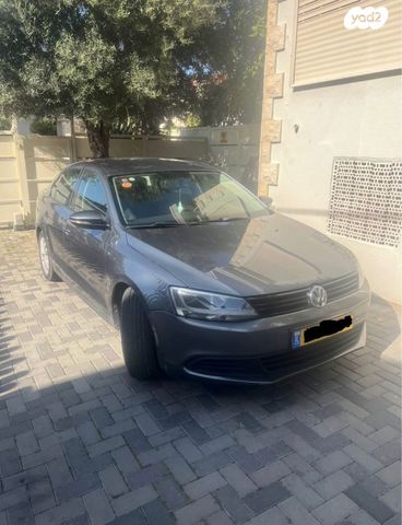 מודעת רכב פולקסווגן ג'טה 