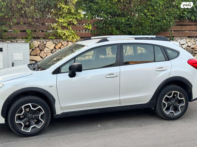 מודעת רכב סובארו XV