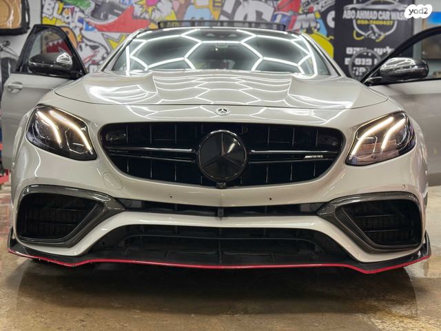 מודעת רכב מרצדס-בנץ E-class