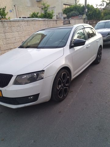 סקודה אוקטביה