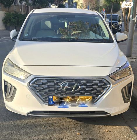 יונדאי איוניק