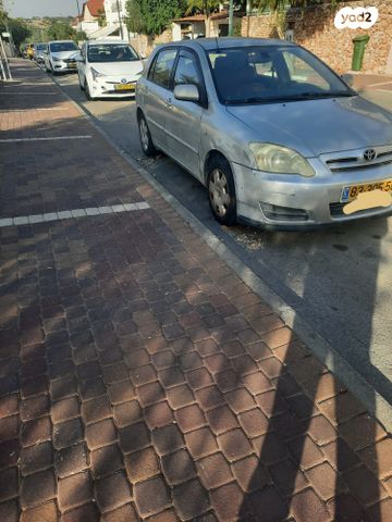 מודעת רכב טויוטה קורולה