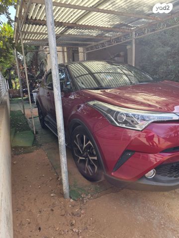 טויוטה C-HR