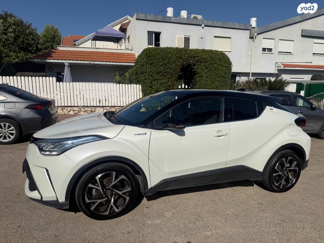 טויוטה C-HR
