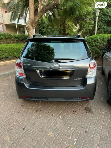 מודעת רכב טויוטה ורסו